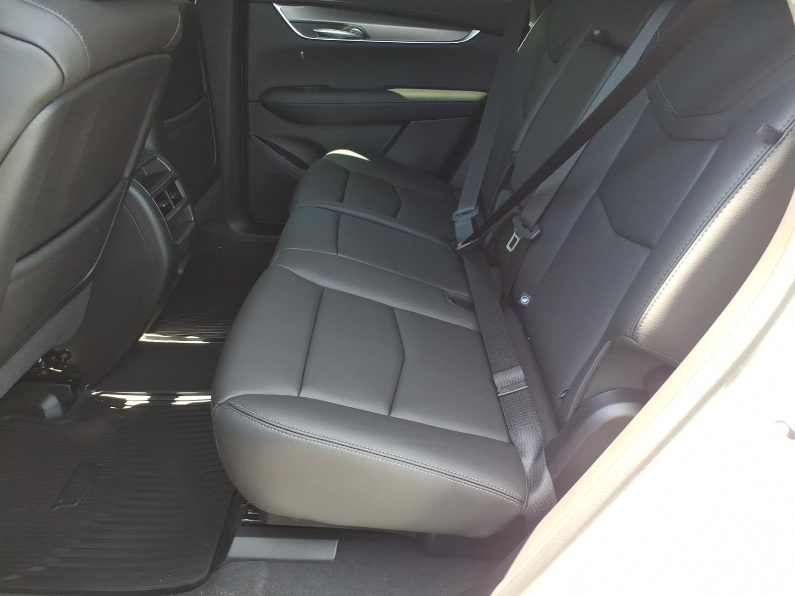 2026 Cadillac XT5 Luxury - Photo 11
