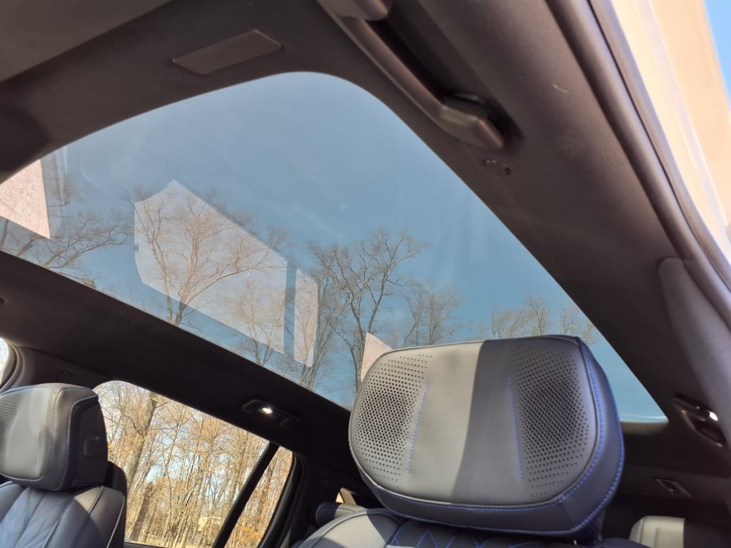 2025 Cadillac Escalade IQ Sport 1 - Photo 15