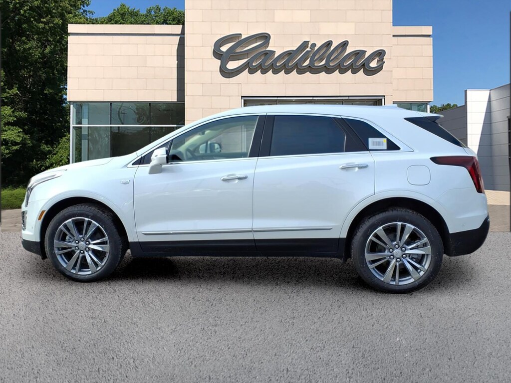 New 2026 CADILLAC XT5 Premium Luxury SUV