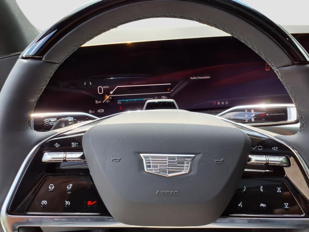 2026 Cadillac Escalade IQL Luxury - Photo 17