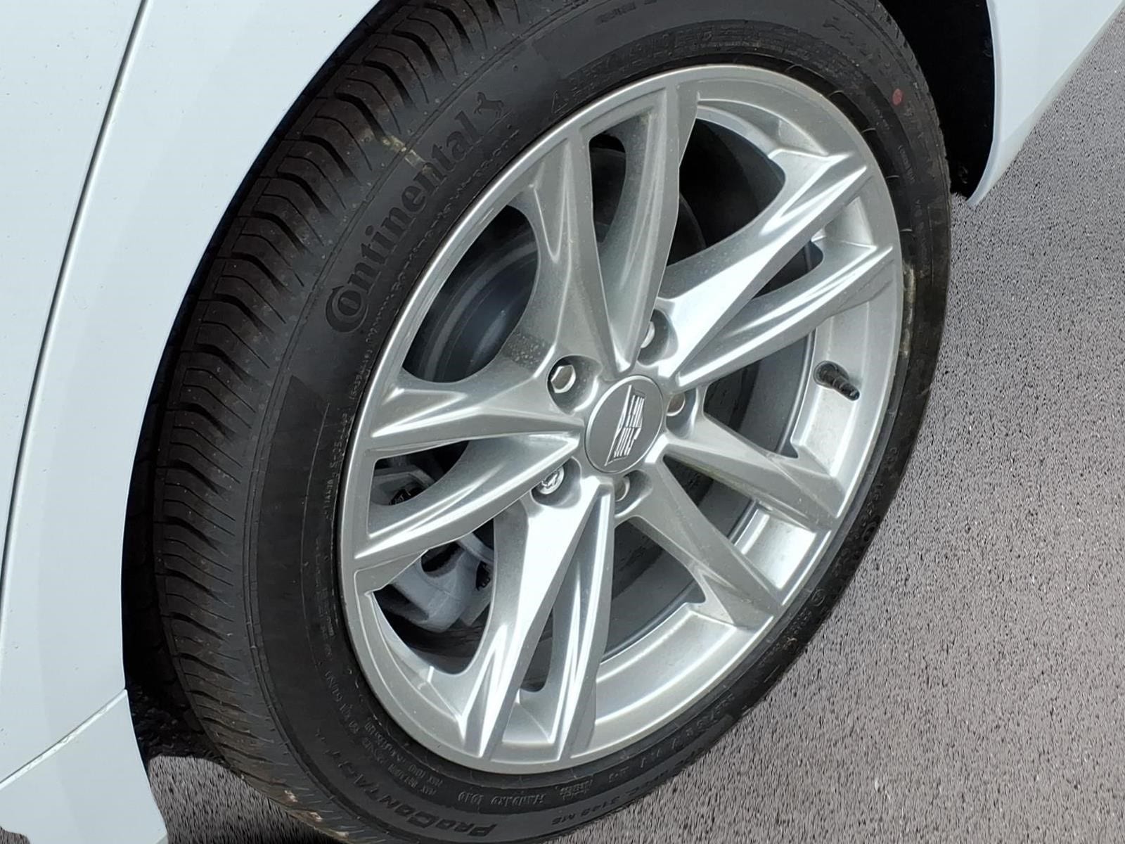 2026 Cadillac CT4 Luxury - Photo 9