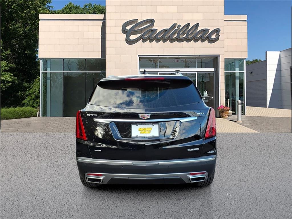 New 2025 CADILLAC XT5 Premium Luxury SUV