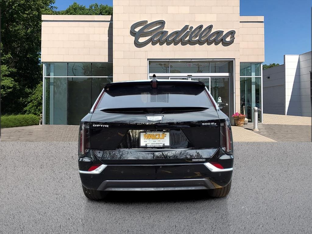 New 2026 CADILLAC OPTIQ Luxury SUV