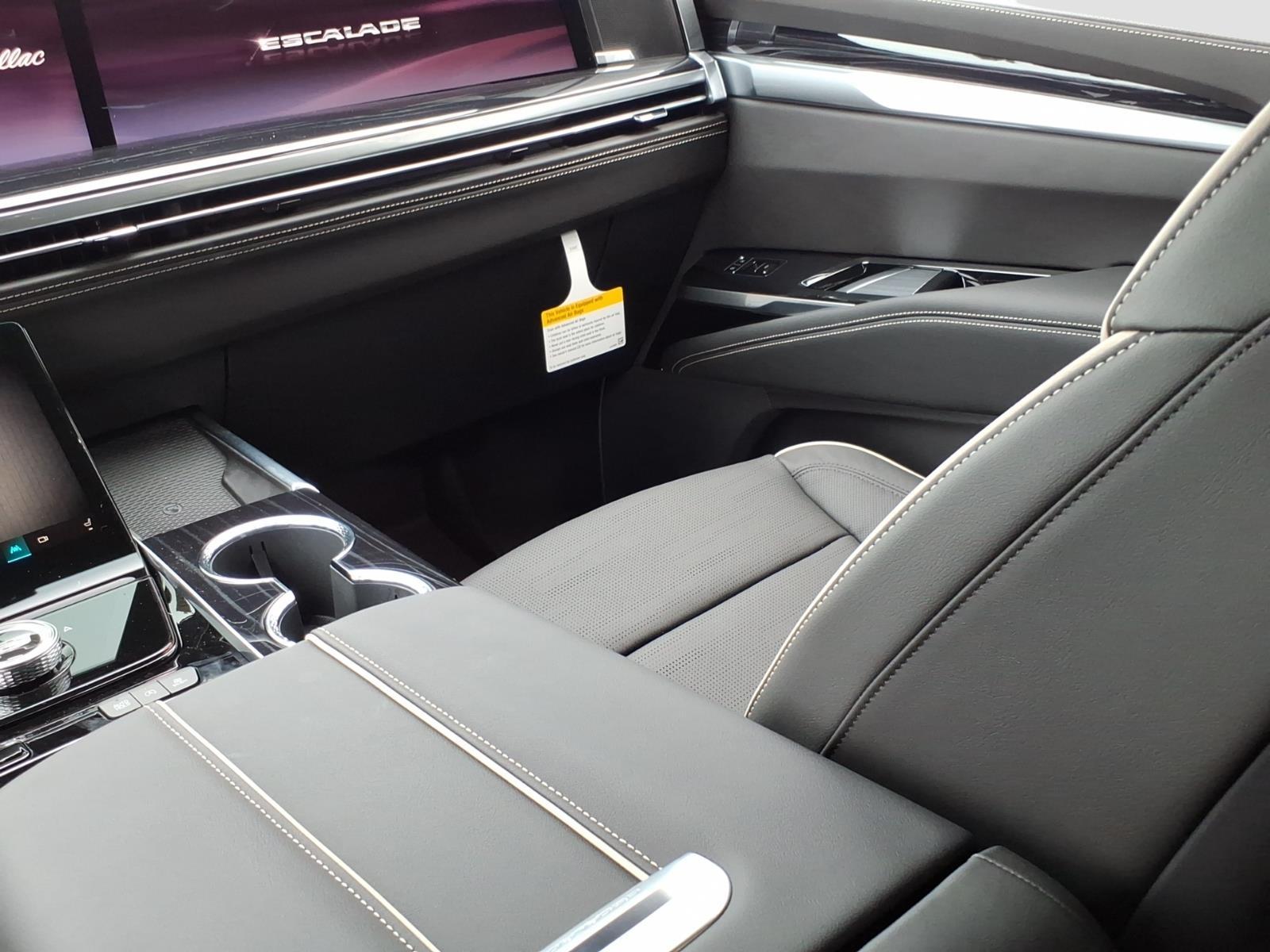 2026 Cadillac Escalade ESV Sport - Photo 10