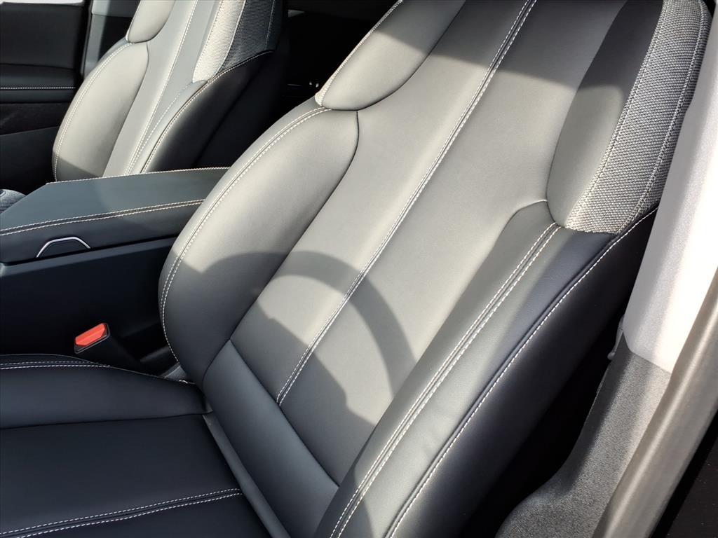 2026 Cadillac OPTIQ Luxury - Photo 13