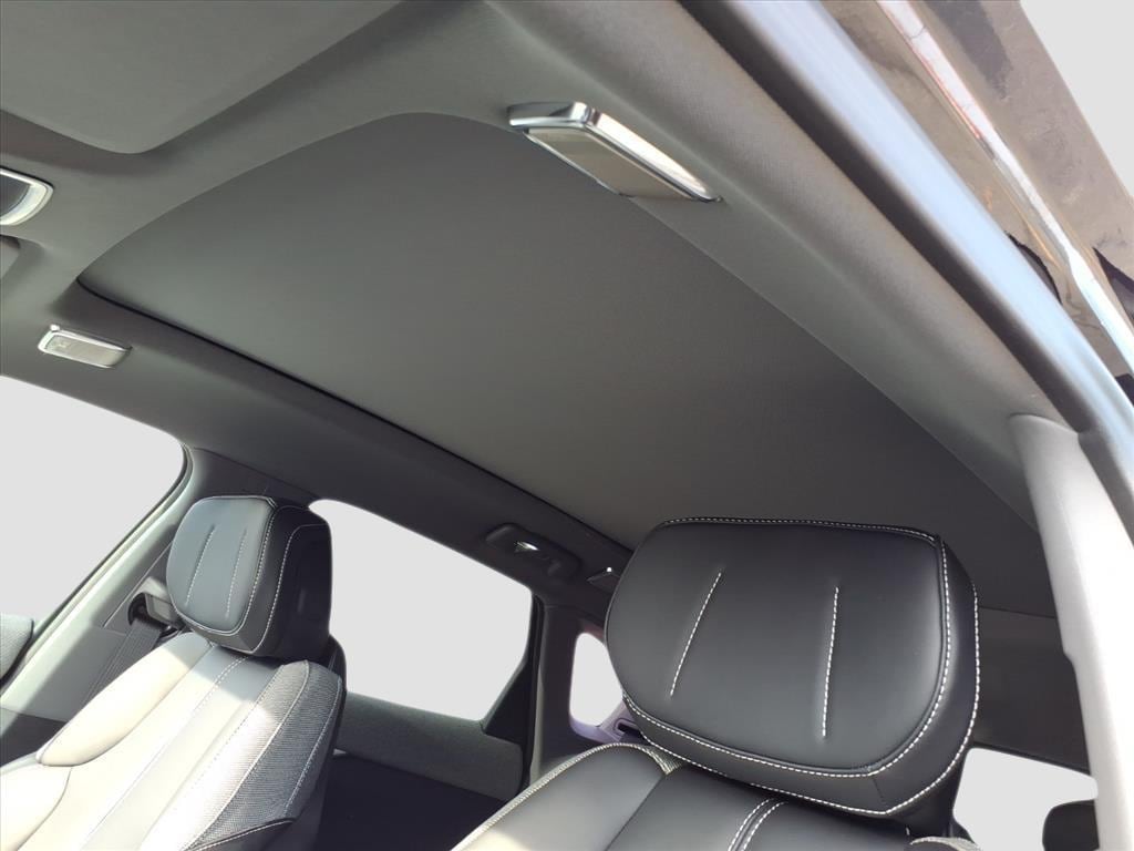 2026 Cadillac OPTIQ Luxury - Photo 12