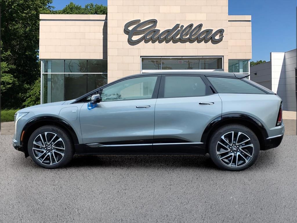 New 2026 CADILLAC OPTIQ Sport SUV