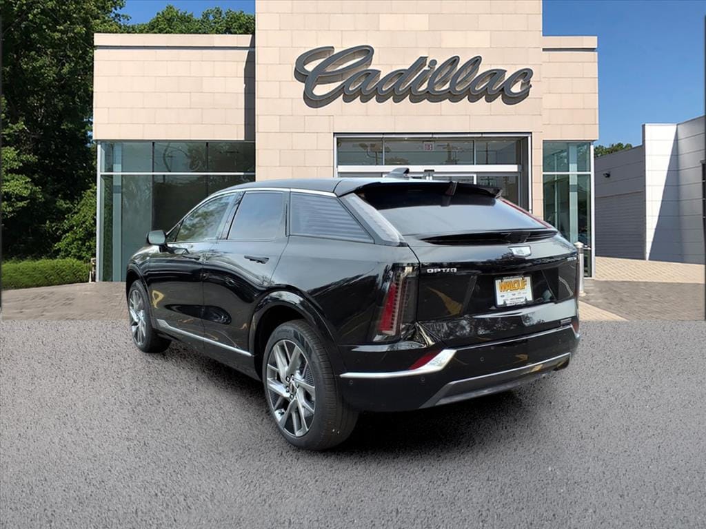 New 2026 CADILLAC OPTIQ Luxury SUV