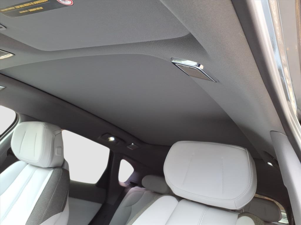 2026 Cadillac OPTIQ Sport - Photo 13