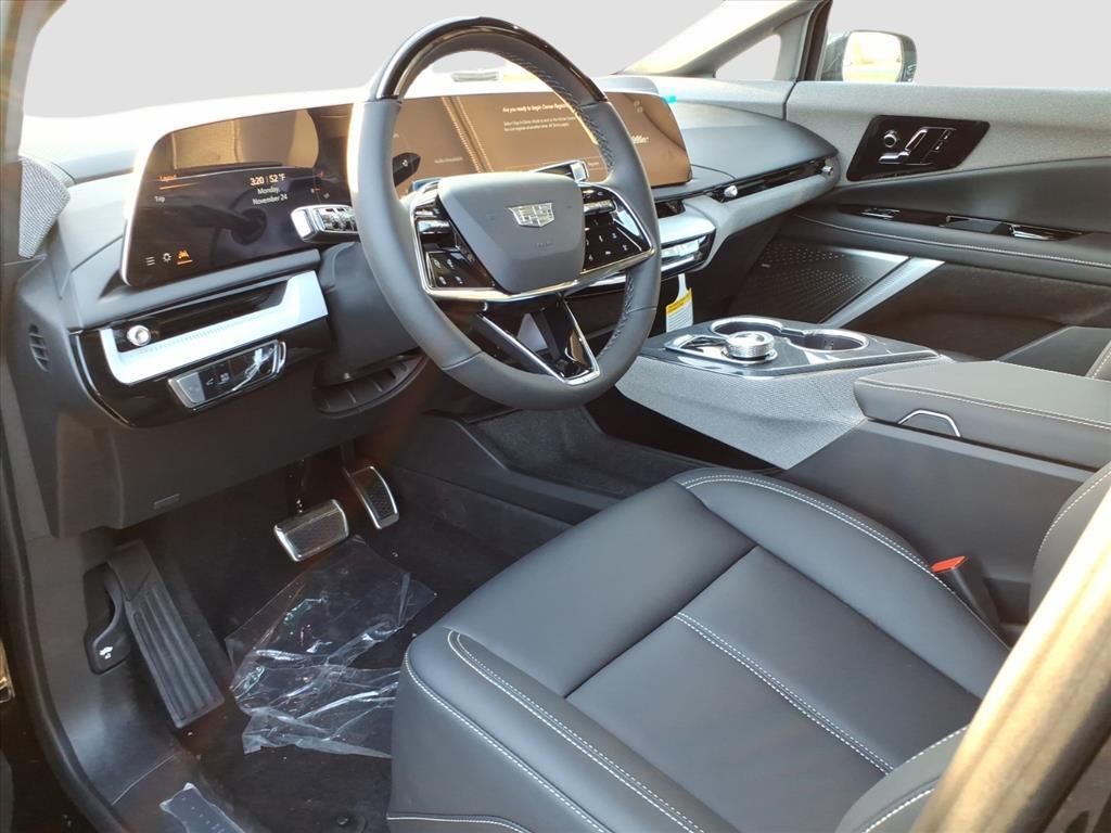 2026 Cadillac OPTIQ Sport - Photo 12