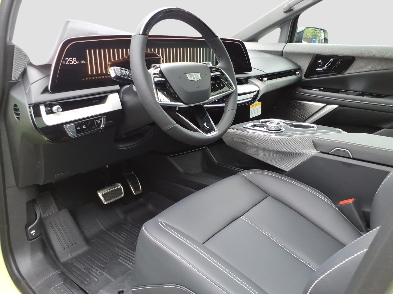 2027 Cadillac OPTIQ Sport - Photo 12