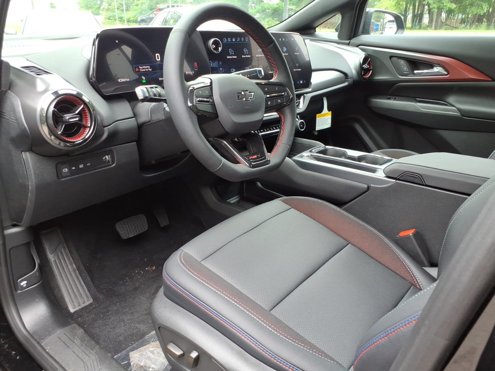2026 Chevrolet Equinox EV RS - Photo 12