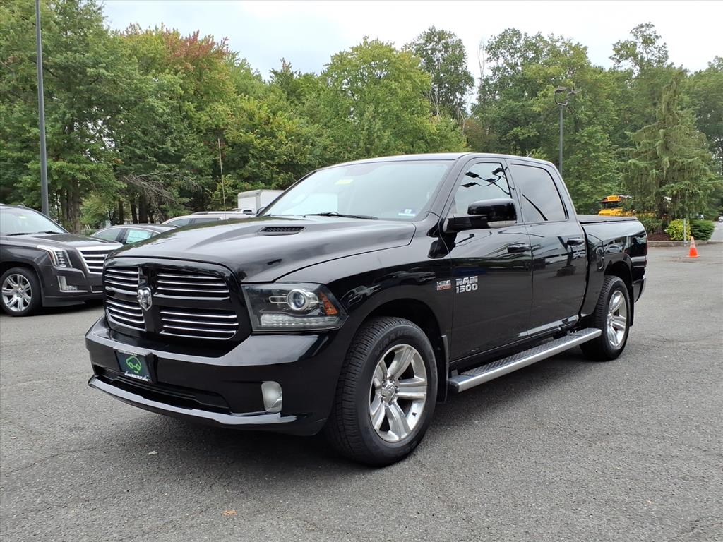 2015 Ram 1500 Sport photo 3