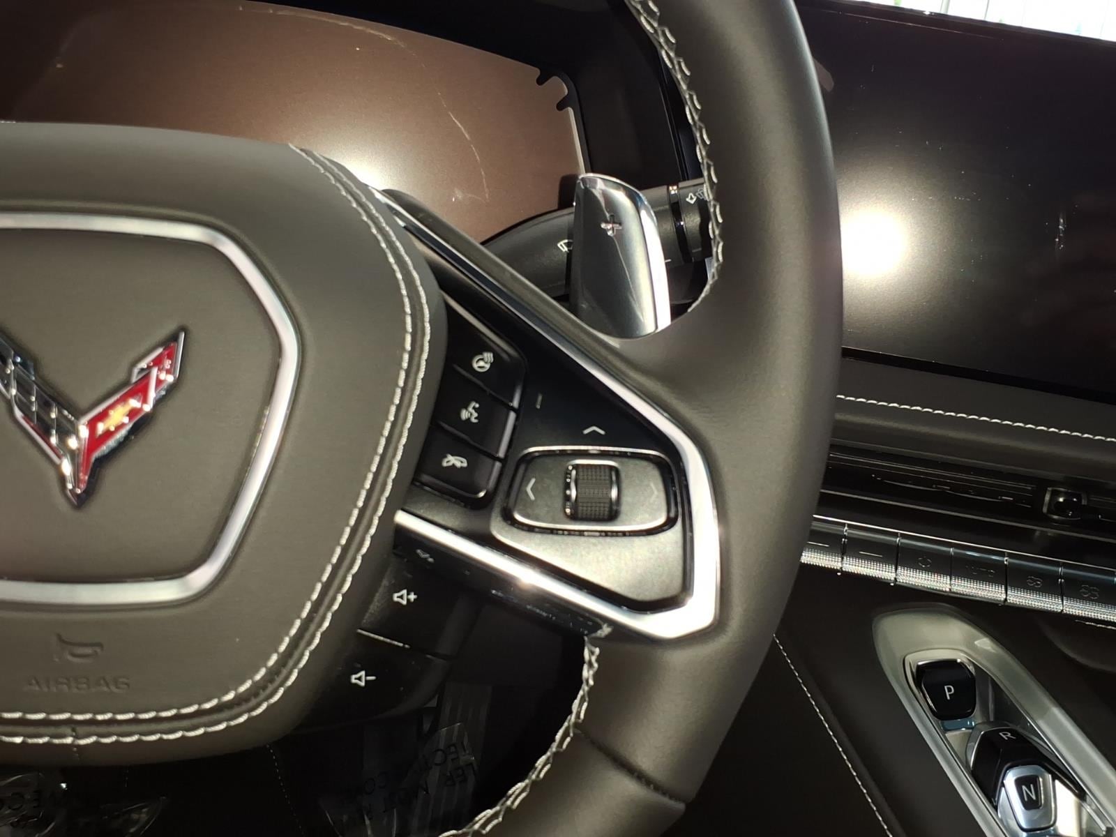 2027 Chevrolet Corvette 3LT - Photo 17