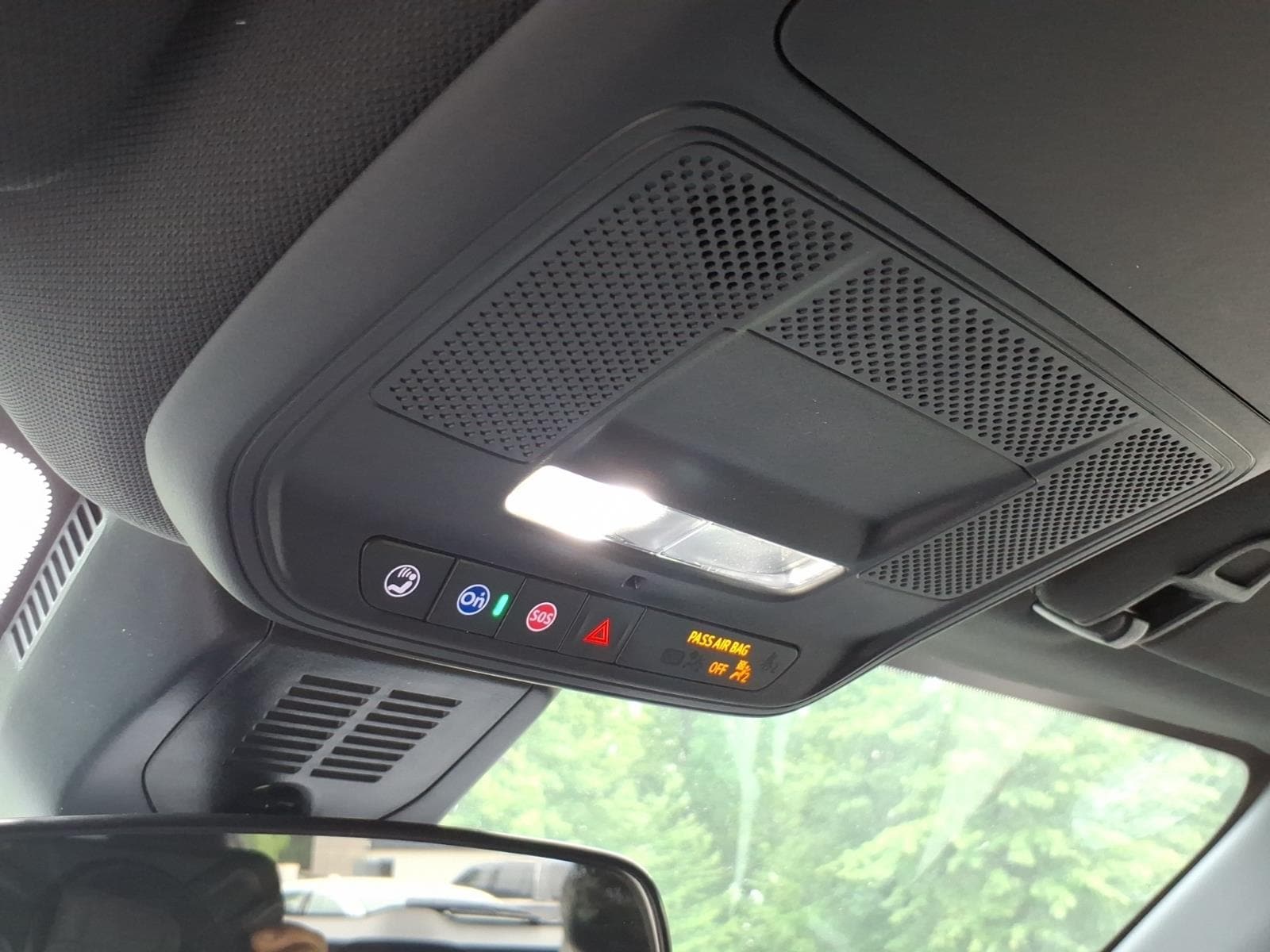 2027 Chevrolet Equinox LT - Photo 18