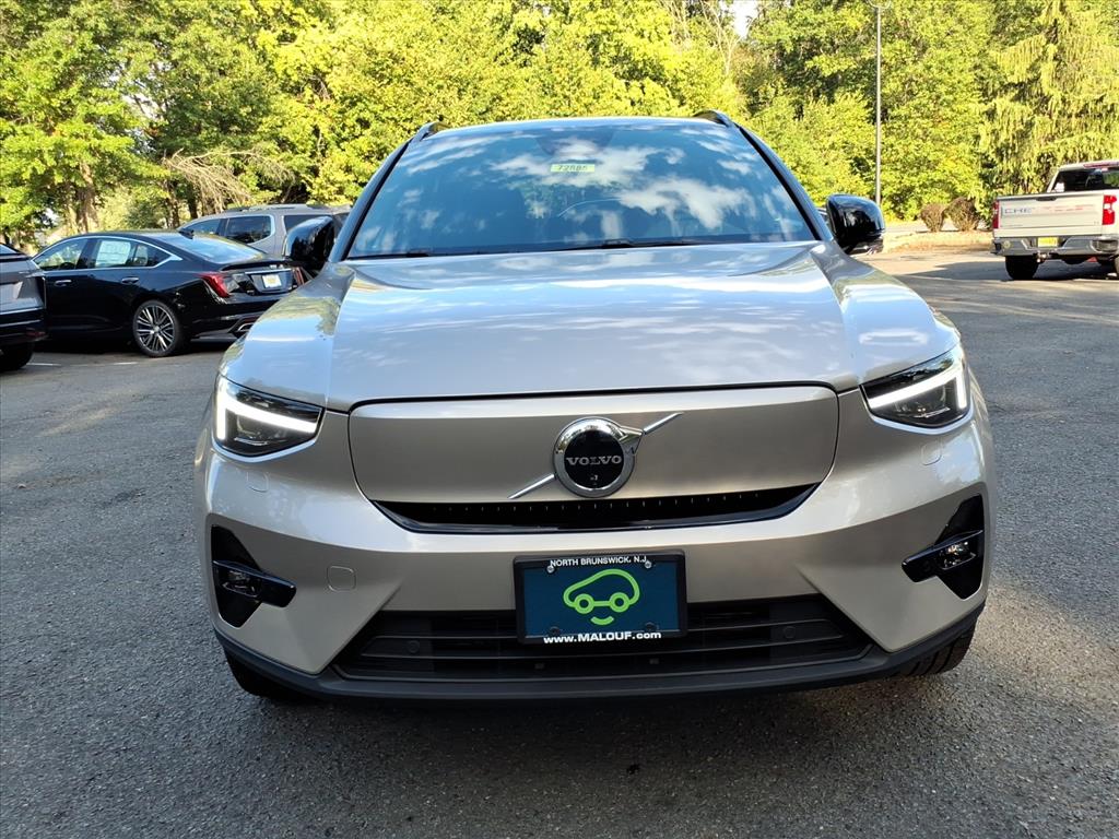 Used 2023 Volvo XC40 Ultimate with VIN YV4ED3UM9P2089121 for sale in North Brunswick Township, NJ