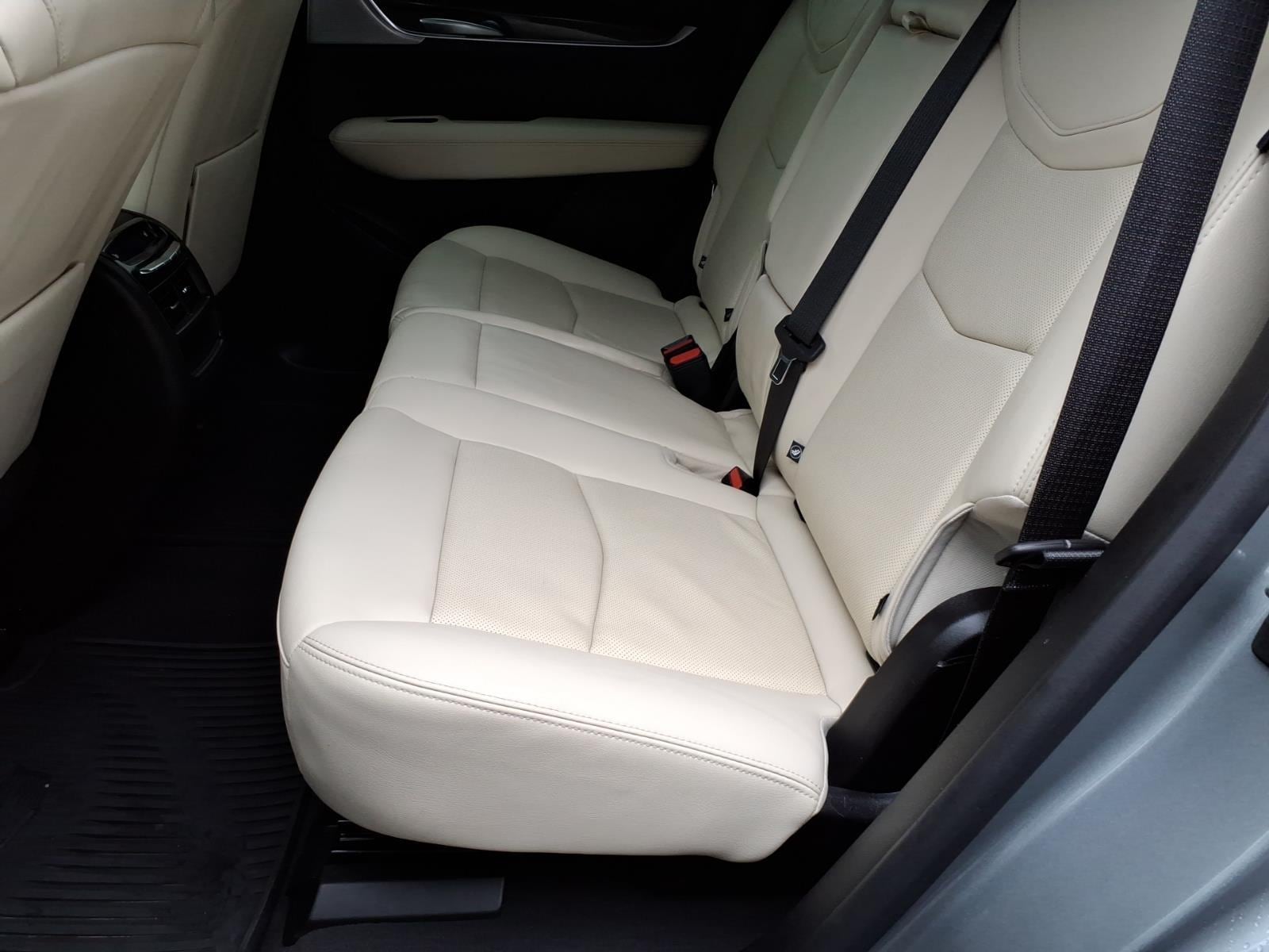 2023 Cadillac XT5 Sport - Photo 11