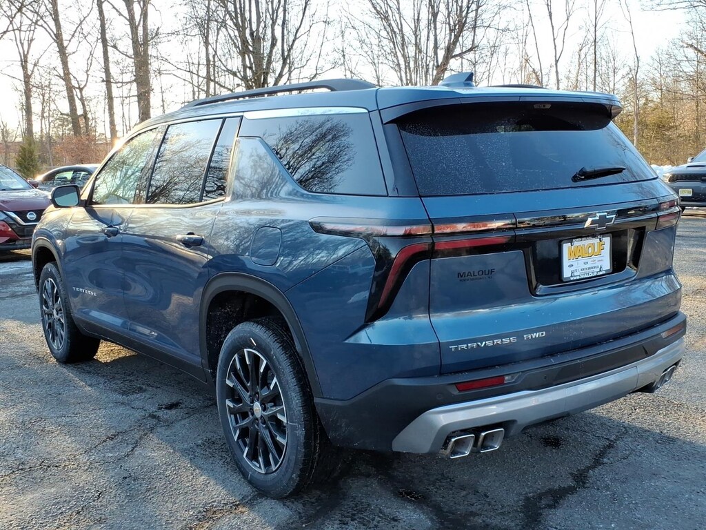 New 2026 Chevrolet Traverse LT SUV