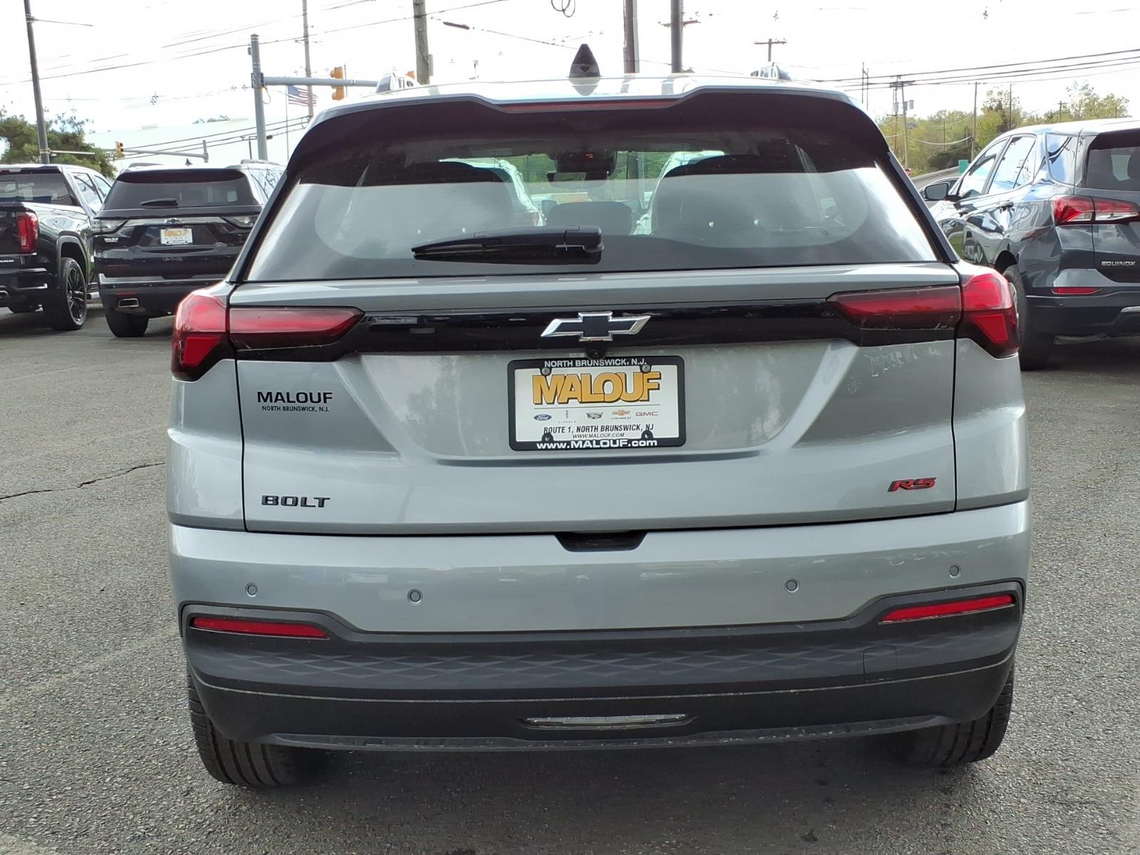 2027 Chevrolet Bolt RS - Photo 5