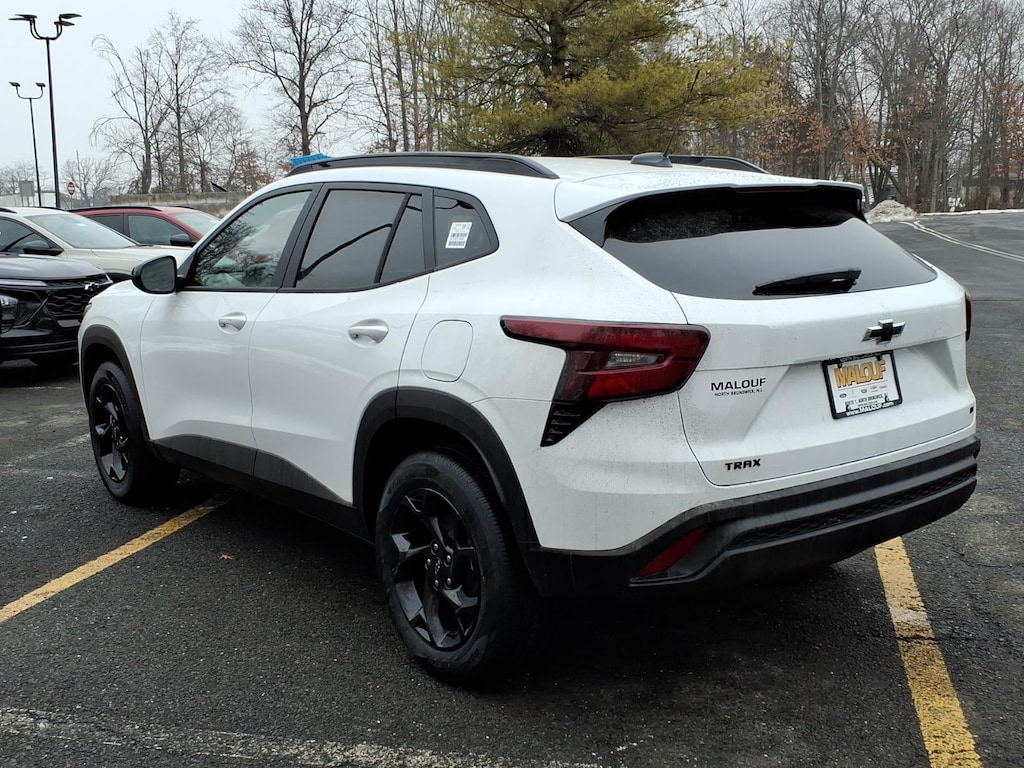 New 2026 Chevrolet Trax LT SUV