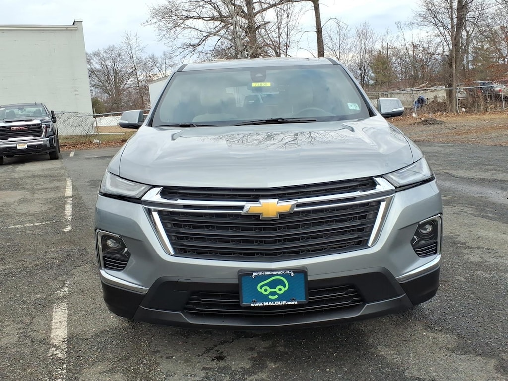 Used 2023 Chevrolet Traverse LS SUV