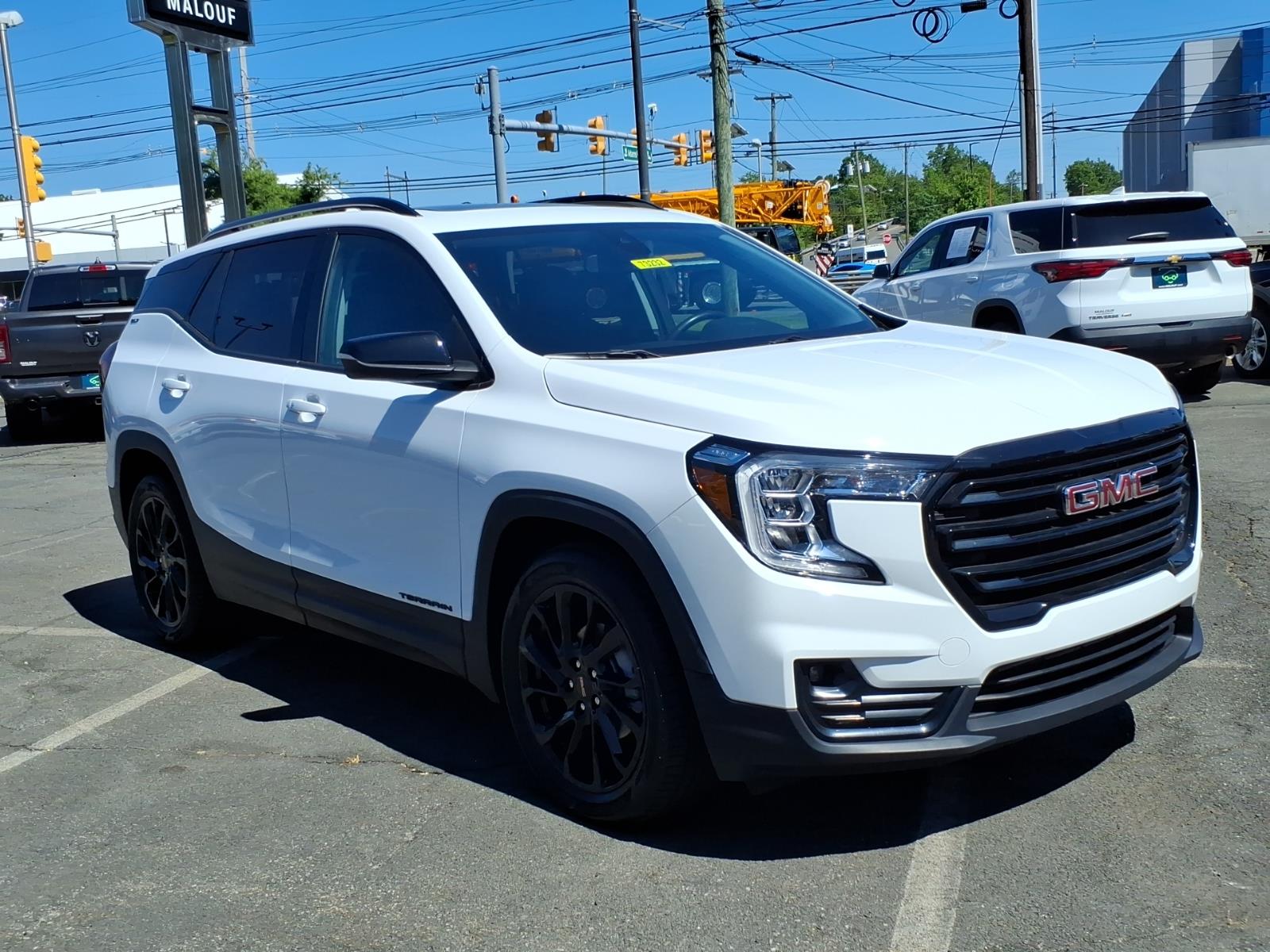 2023 GMC Terrain SLT FWD's photo