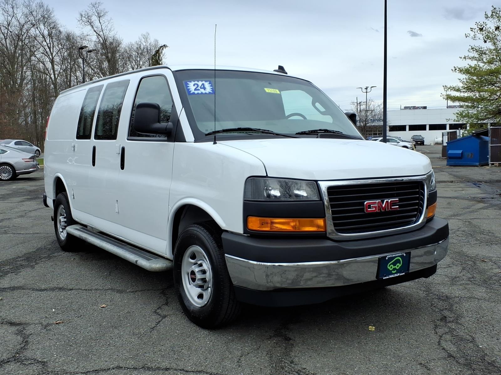 2024 GMC Savana 2500's photo