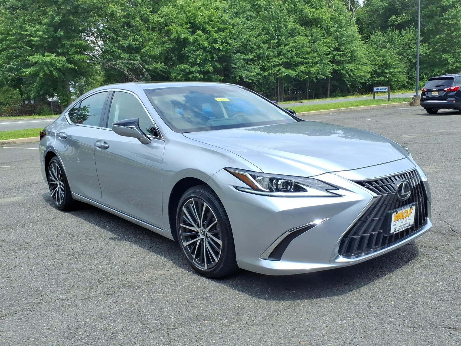 2024 Lexus ES