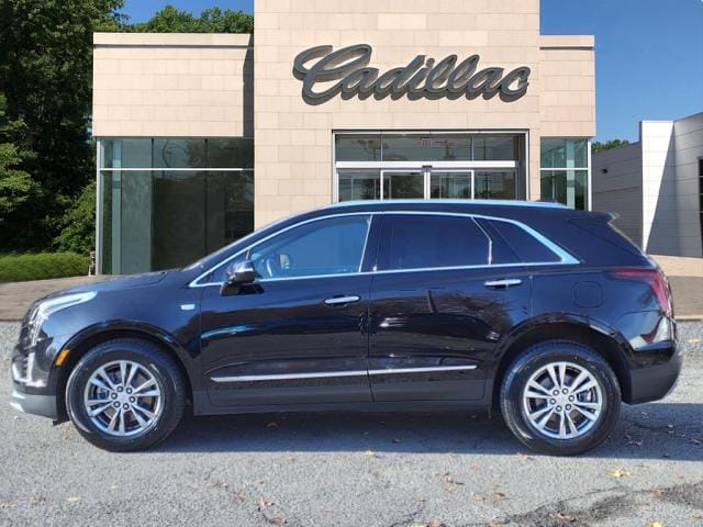 Used 2022 Cadillac XT5 Premium Luxury with VIN 1GYKNDRS6NZ111963 for sale in North Brunswick, NJ