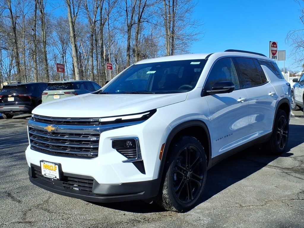 New 2026 Chevrolet Traverse LT SUV