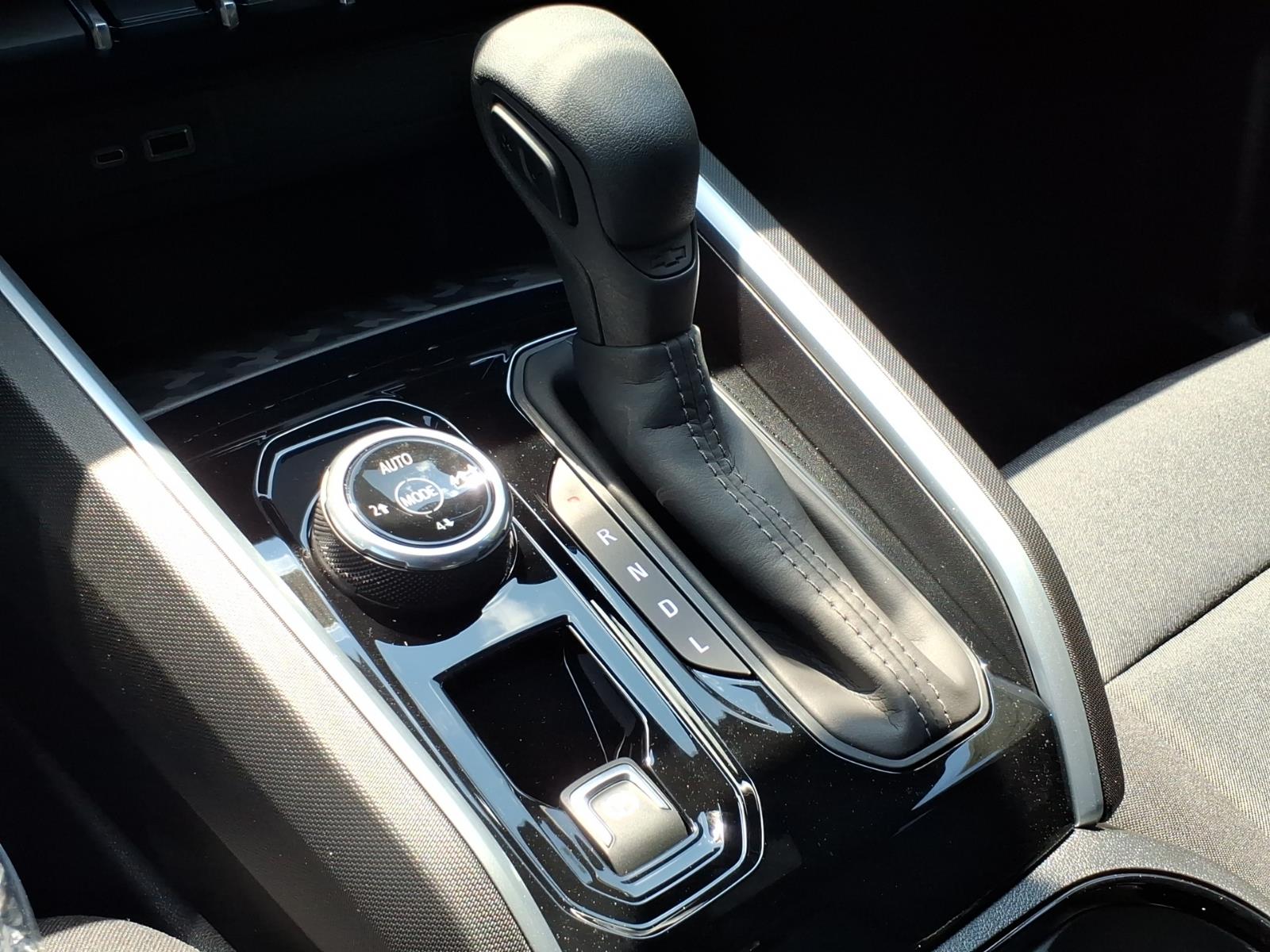 2026 Chevrolet Colorado Trail Boss - Photo 18