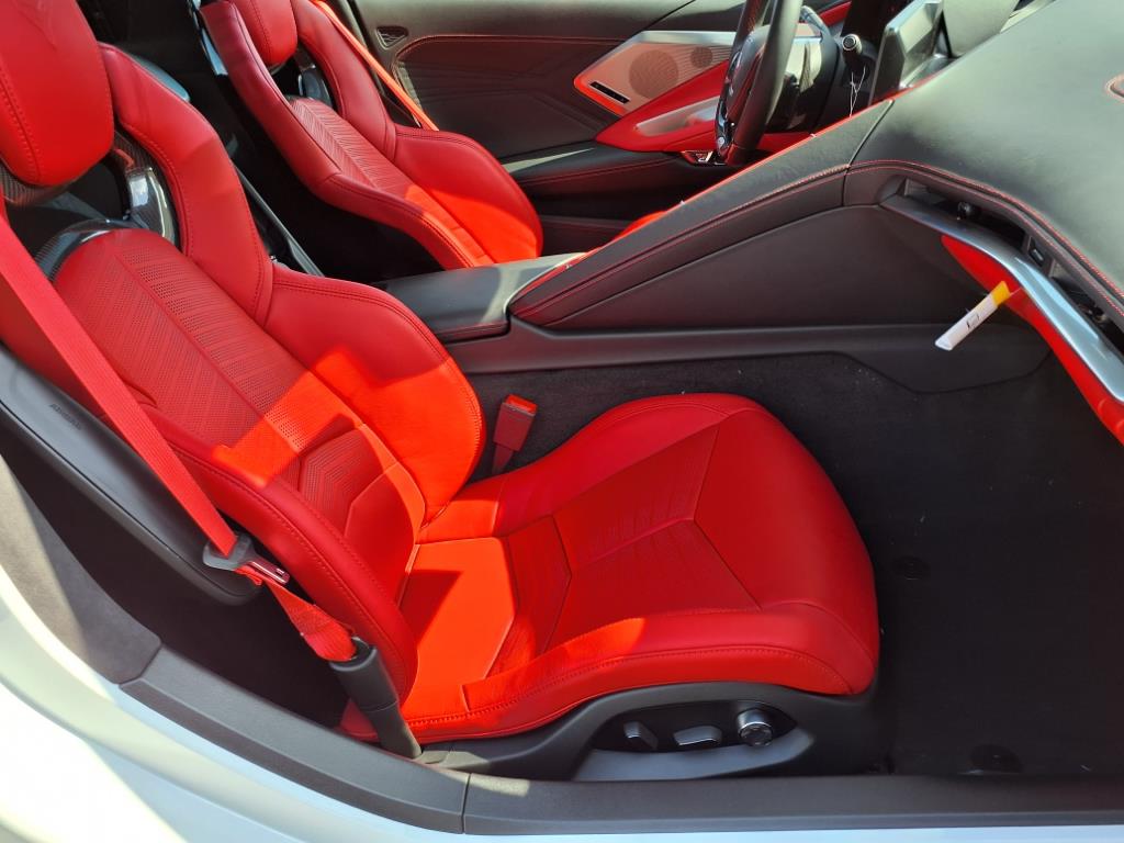 2025 Chevrolet Corvette 3LZ - Photo 8