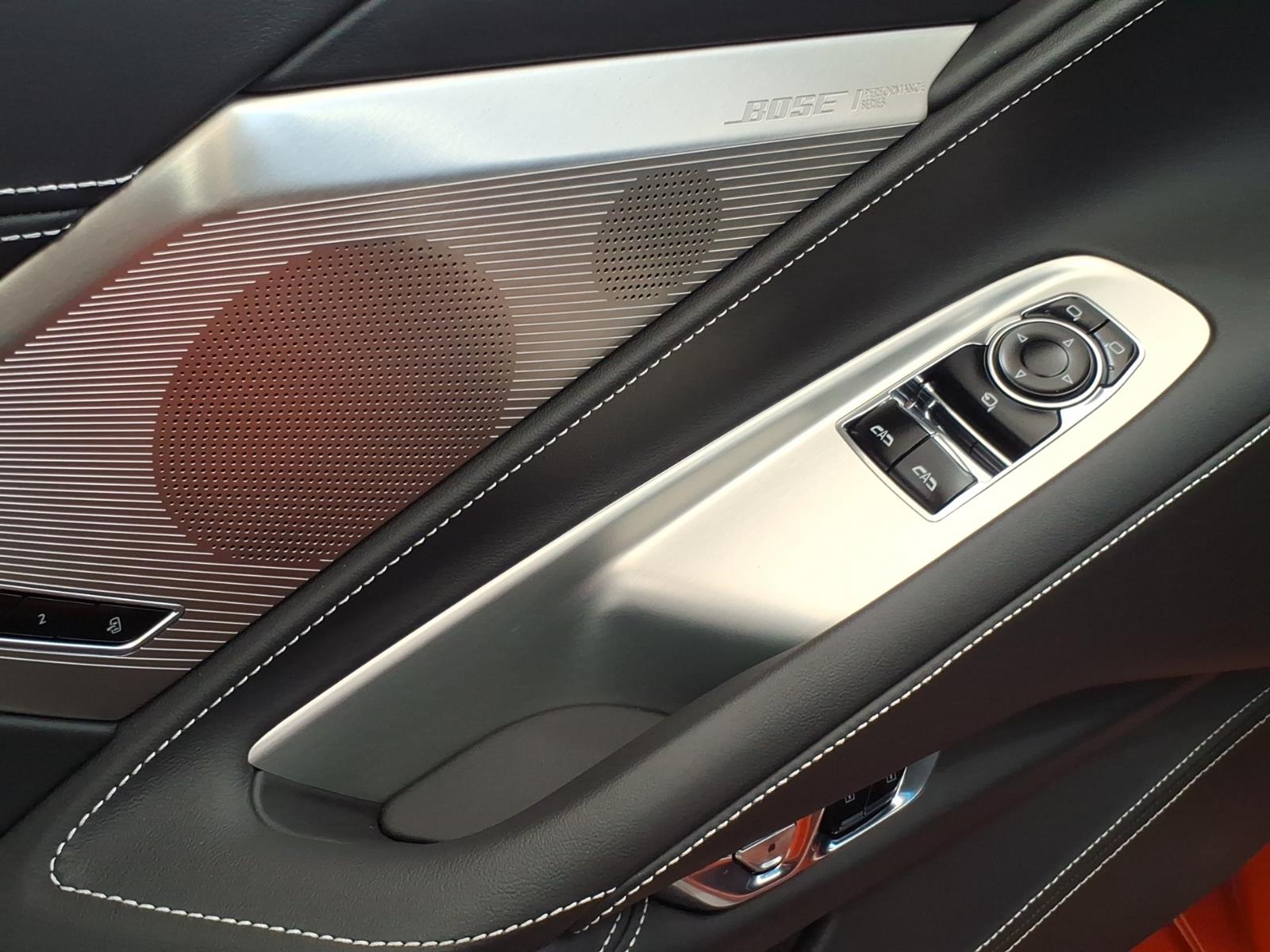 2027 Chevrolet Corvette 3LT - Photo 13