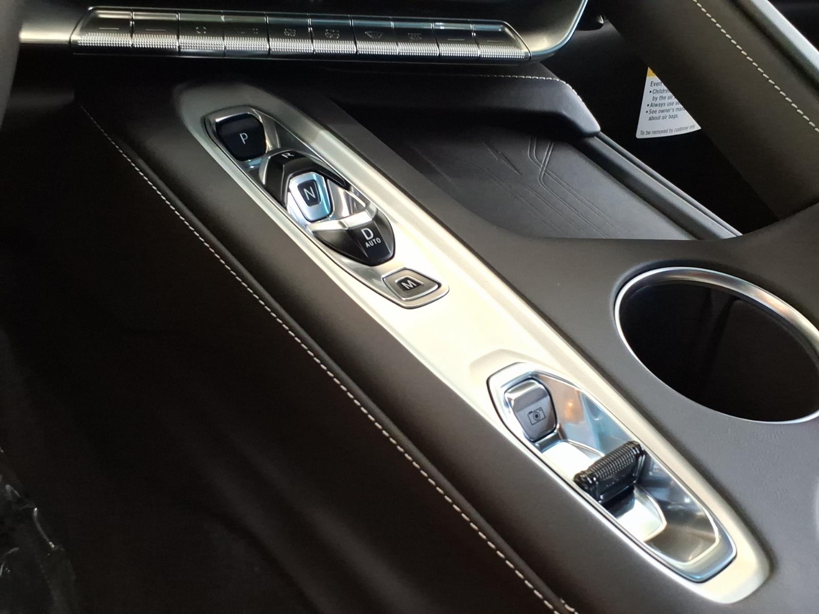 2027 Chevrolet Corvette 3LT - Photo 18