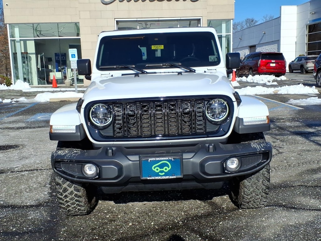 Used 2025 Jeep Gladiator Willys Truck