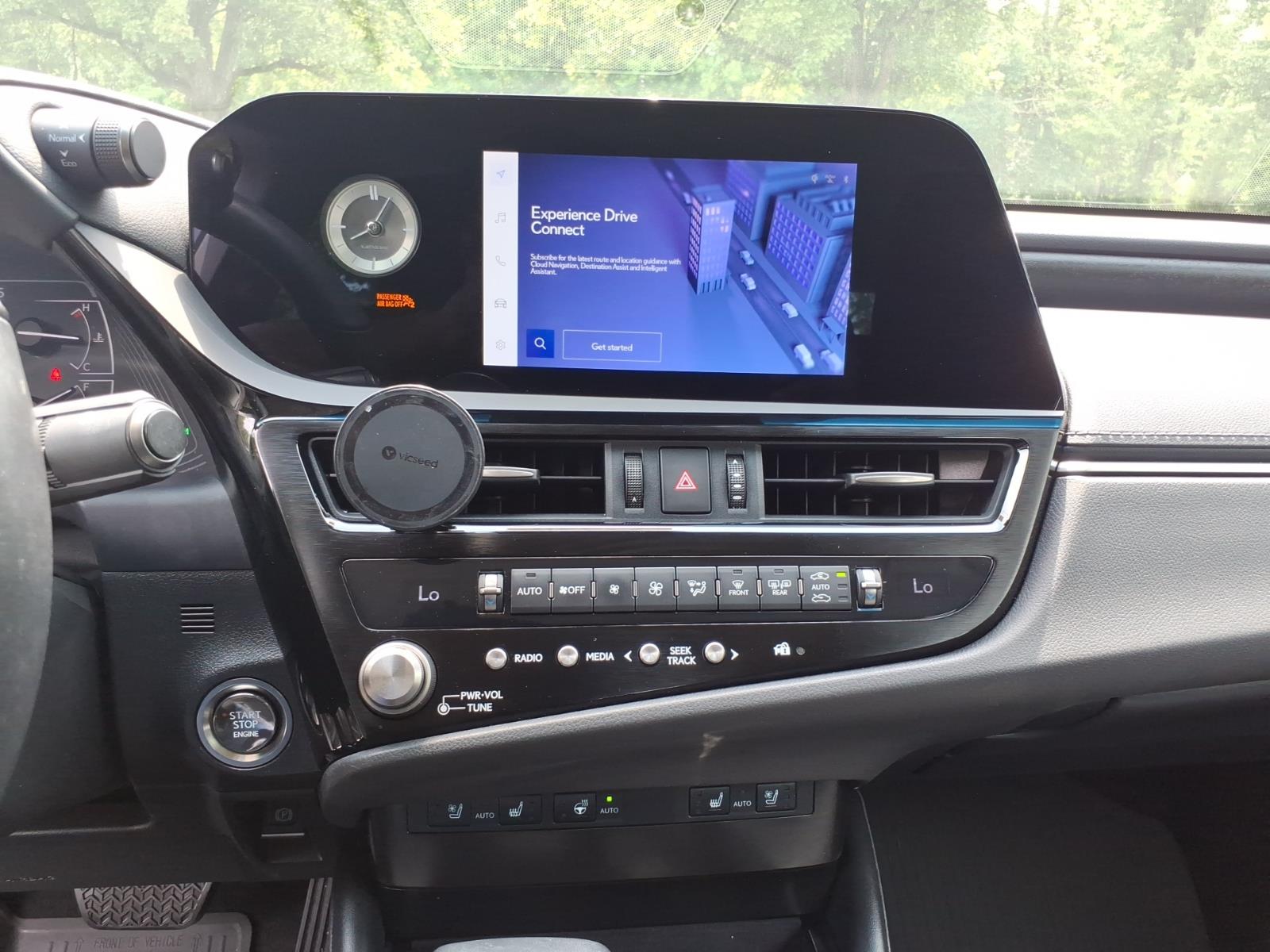 2024 Lexus ES 350 - Photo 23