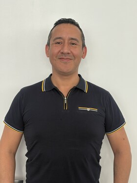 Staff member Fernando Illescas from 145538577dd7