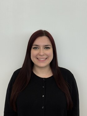 Staff member Samantha Saperstein from ID_4f7bc1