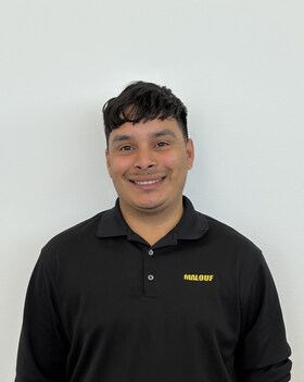 Staff member Yardin Miranda from 145538577dd7