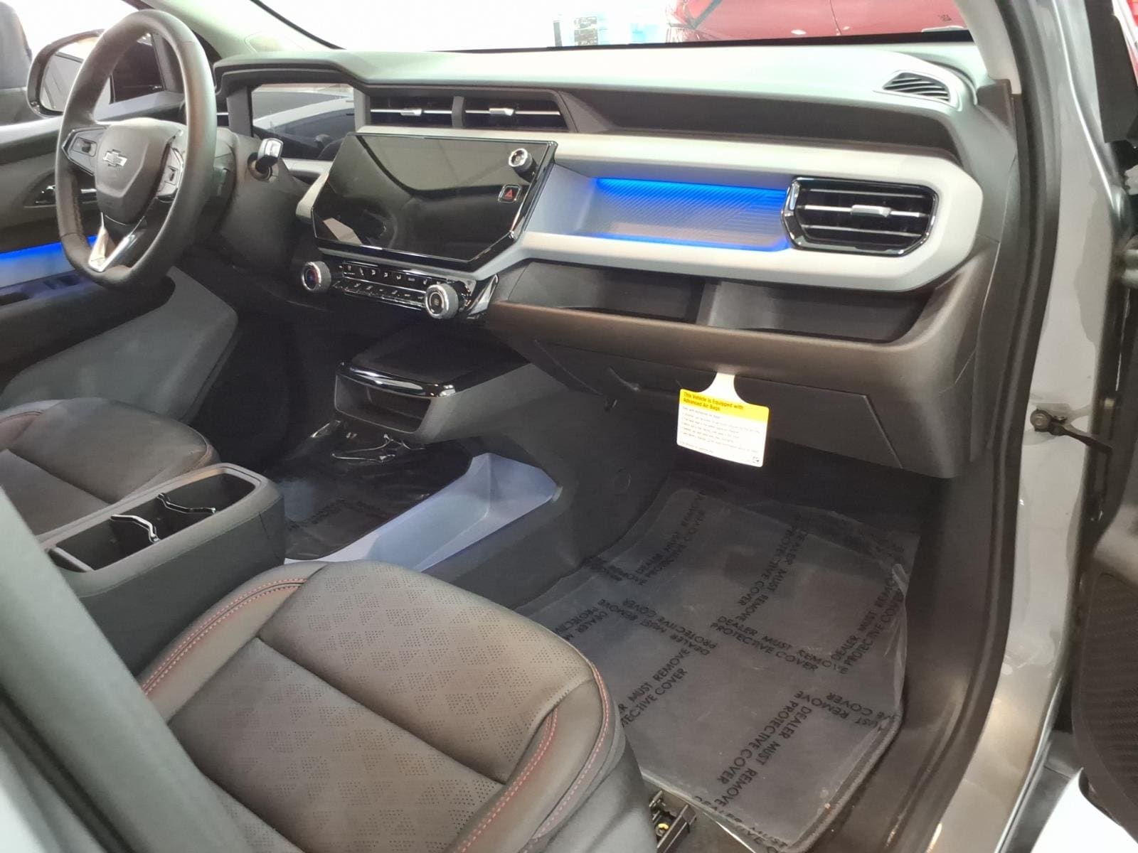 2027 Chevrolet Bolt RS - Photo 10