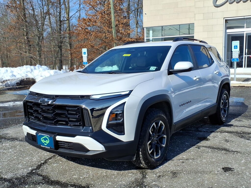 Used 2025 Chevrolet Equinox Activ SUV