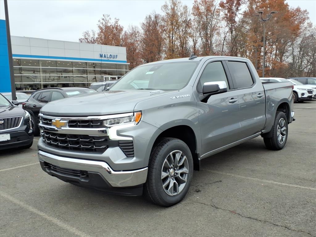 2026 Chevrolet Silverado 1500 LT photo 3
