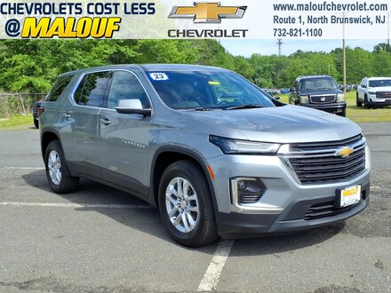 2023 Chevrolet Traverse LS SUV