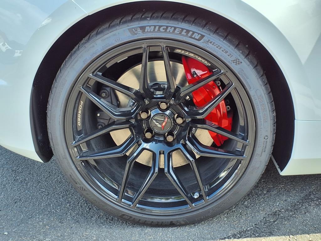 2025 Chevrolet Corvette 3LZ - Photo 7