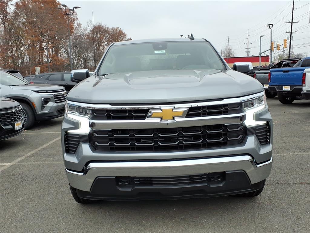 2026 Chevrolet Silverado 1500 LT photo 2