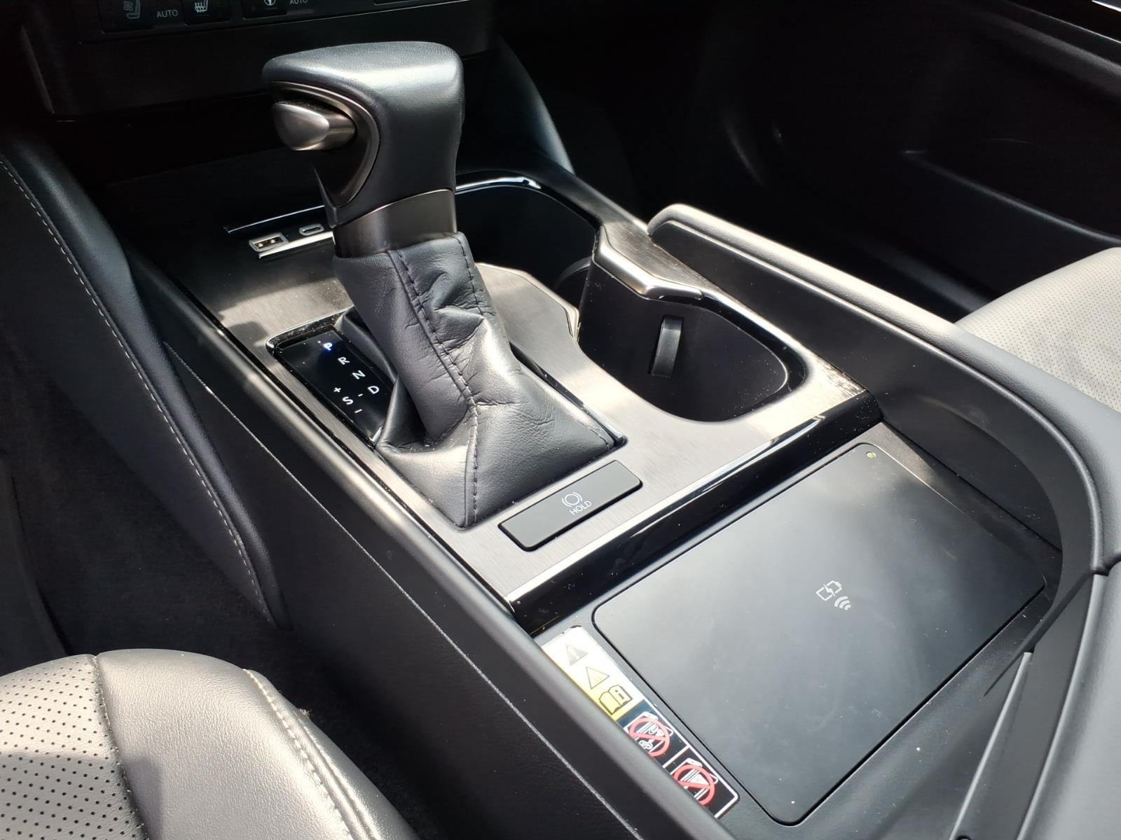2024 Lexus ES 350 - Photo 22