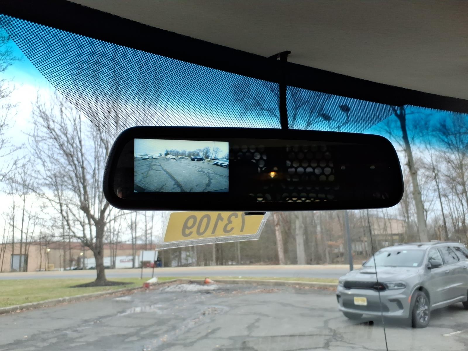 2024 GMC Savana Cargo Work Van - Photo 20