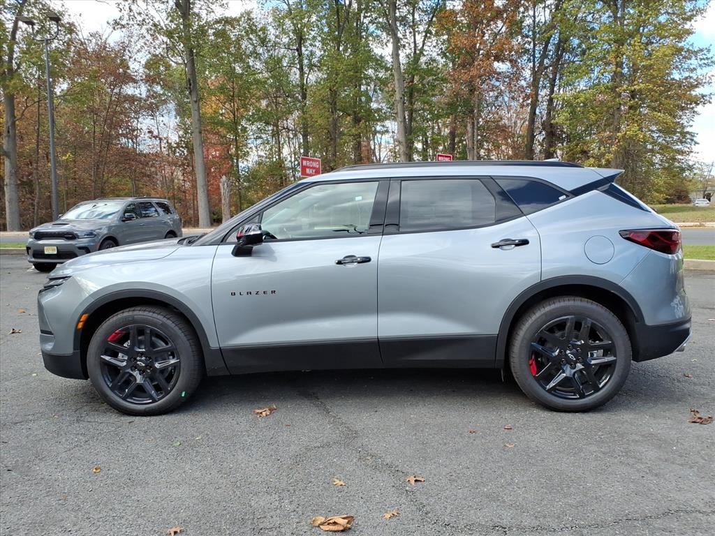 2025 Chevrolet Blazer 3LT photo 4