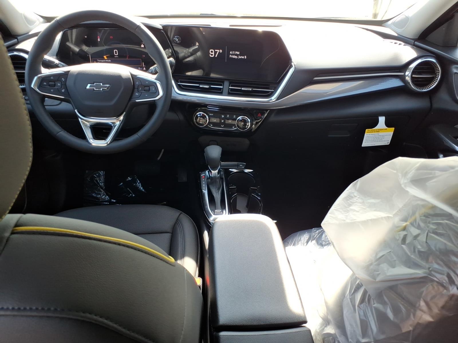 2026 Chevrolet Trax Activ - Photo 8
