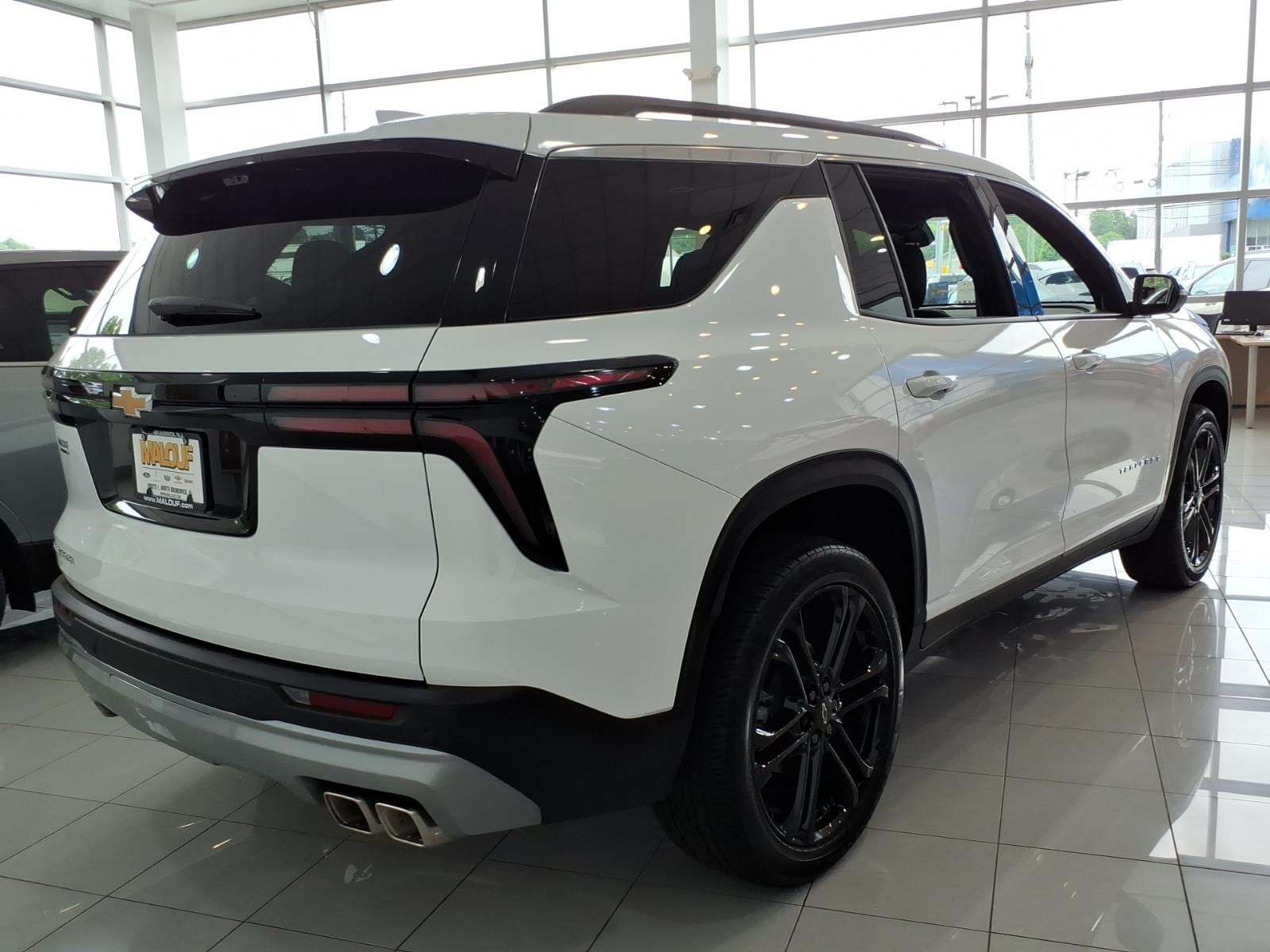 2026 Chevrolet Traverse LT - Photo 6